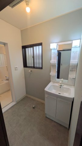 川口町ハウスの洗面所