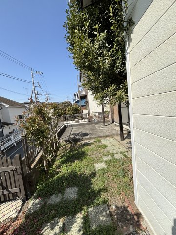 川口町ハウスの庭