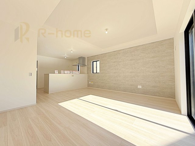 取手市宮和田14期　新築戸建て　2号棟の外観|ご予約を頂ければ、『平日』はもちろん『早朝』や『夜間』もご見学可能です♪お気軽にお申し付けください♪