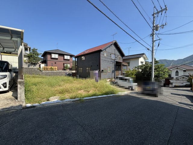 売土地　長楽寺1丁目の前面道路含む現地写真