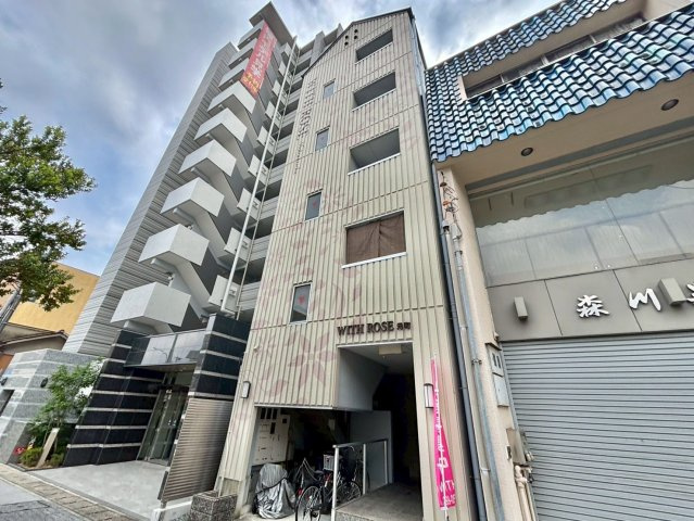 WITH ROSE元町の外観