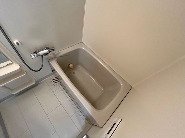 レジデンス赤阪の浴室