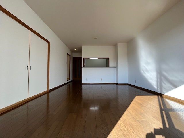 レジデンス赤阪の居間・リビング