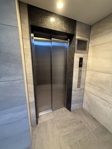 プレサンス　ＤＯＭＥＣＩＴＹ　コレーレ　仲介手数料無料の設備