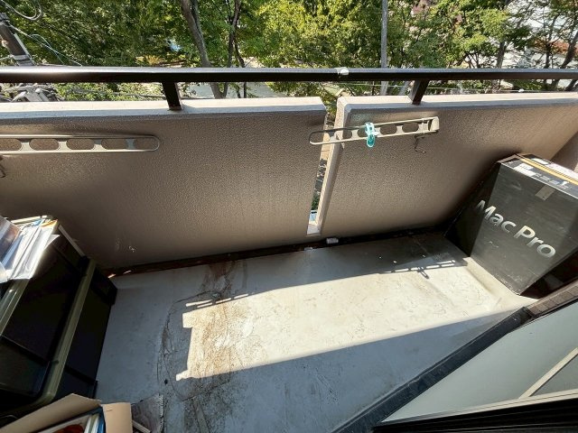 【バルコニー】 | ライオンズマンション高円寺第2 | 南向きバルコニーです♪お天気よければ、洗濯物はすぐに乾きますので助かりますね！
