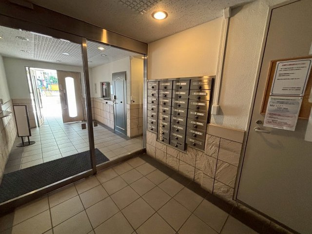 【設備】 | ライオンズマンション高円寺第2 | オートロックシステム完備で外部からの侵入を許しません。女性の方でも安心の設備です♪