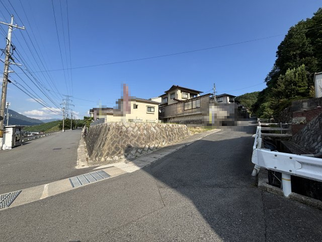 売土地　　　相田３丁目の周辺