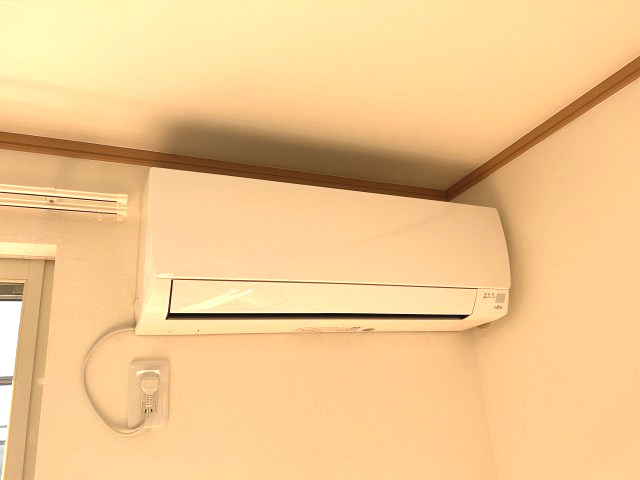 ソーグラスの設備|エアコン１台付き