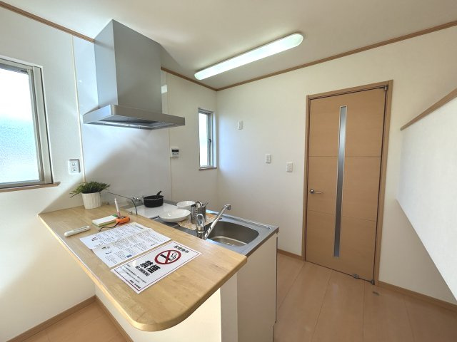 ソーグラスのキッチン|人気のカウンターキッチンです