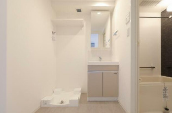 【独立洗面台】 | GREEN　COURT中野 | 嬉しい独立洗面台付き。