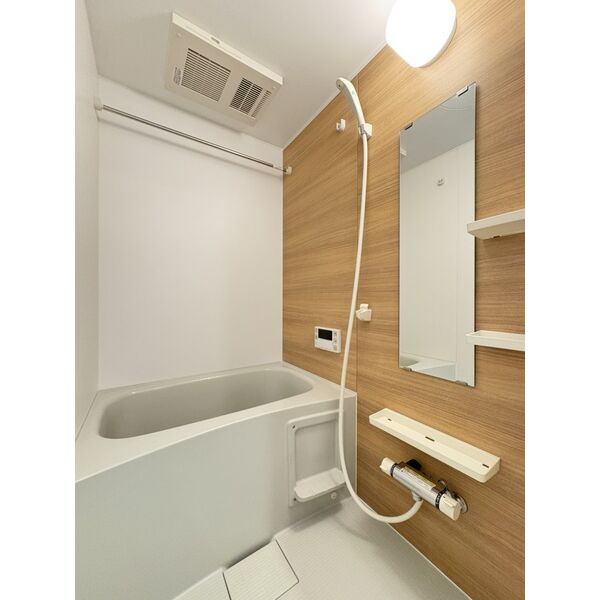 プログレッソ桜山 名古屋市賃貸　仲介手数料無料の浴室