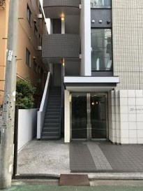 【エントランス】