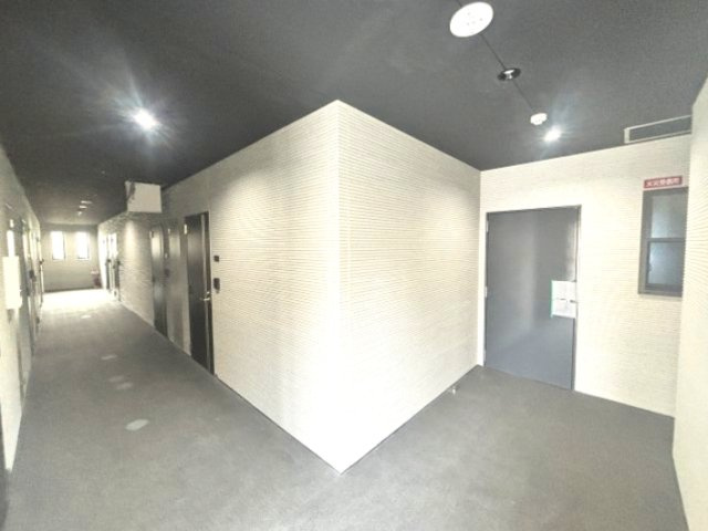 BASE青木のロビー