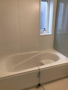 【浴室】 | ウエストハイム | 追い焚き機能、浴室乾燥機付きバス。