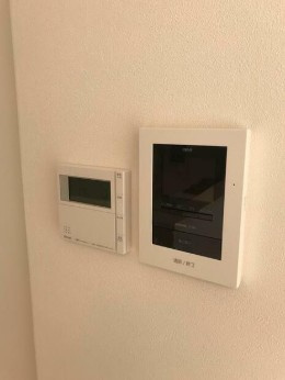 【セキュリティ】 | ウエストハイム | モニター付きインターホンで防犯面も安心です！