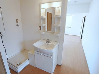 【洗面所】 | 独立洗面台も完備してます