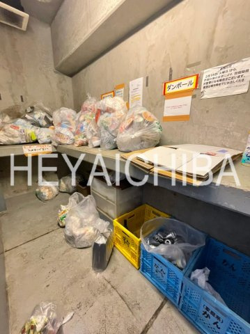 シュールフローレのその他共用部分|敷地内ゴミ置場