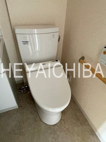 シュールフローレのトイレ