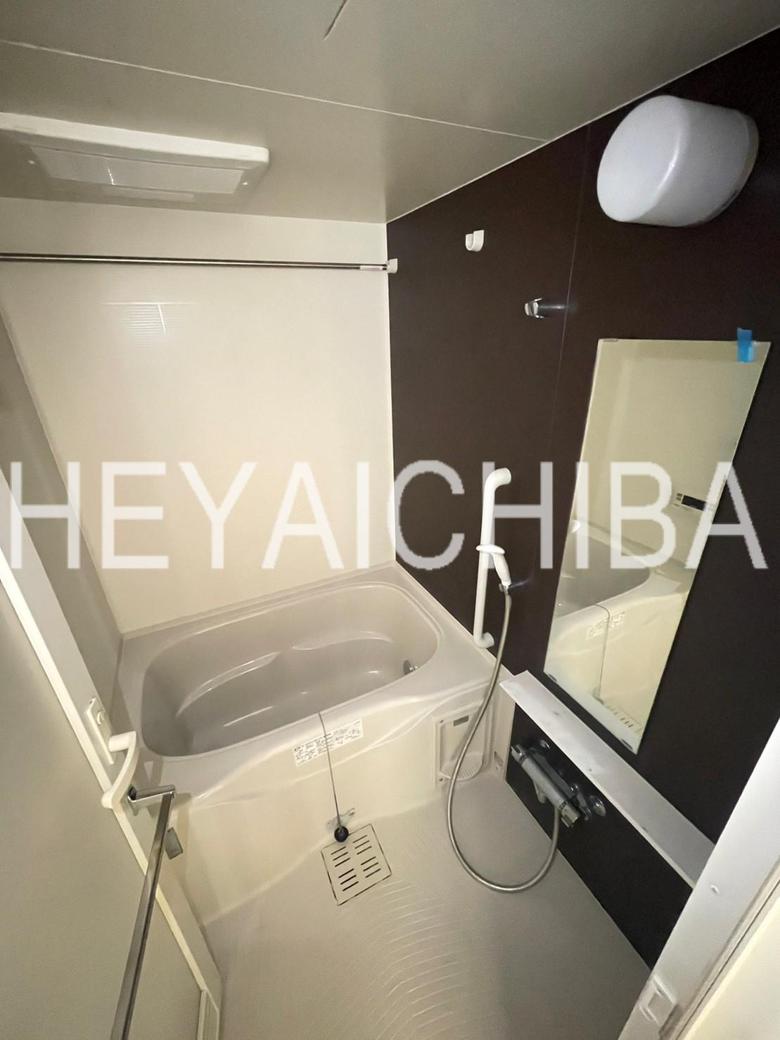 シュールフローレの浴室