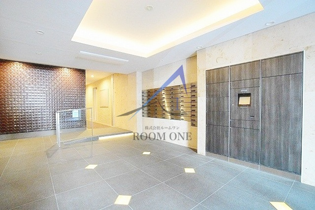 ステージグランデ多摩川のその他共用部分|集合ポストと宅配ボックスです。