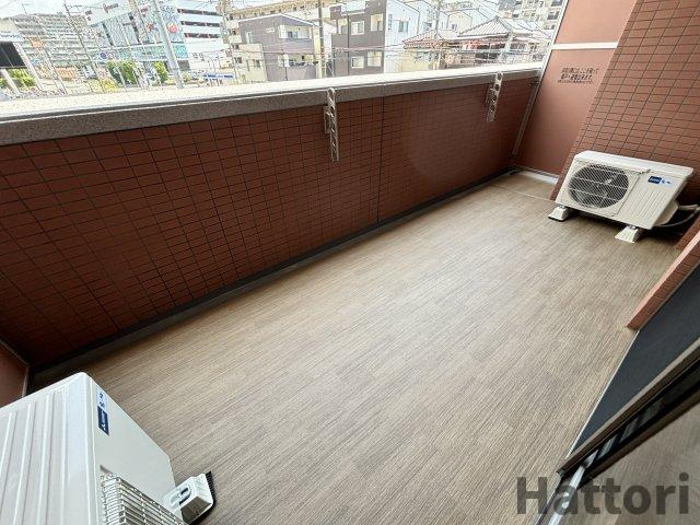 プレジオ三国EUROのバルコニー