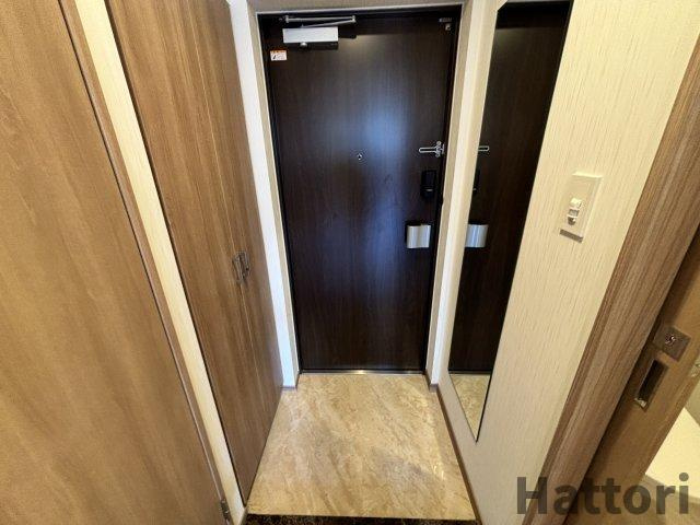 プレジオ三国EUROの玄関