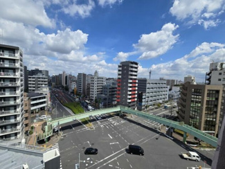 【展望】 | ここからは空が遠くまで見える。紺碧、曇天、茜色。