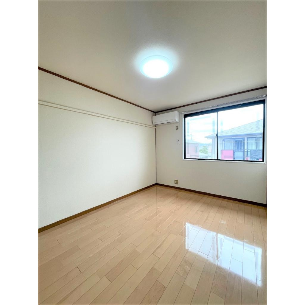 サンビレッジアヴェニューCの寝室|※写真は202のもの