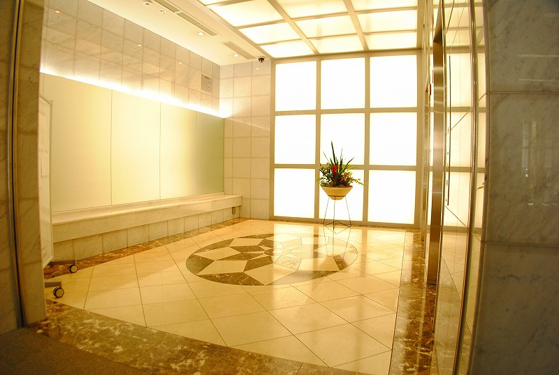 リーガルタワー船場のロビー|リーガルタワー船場　エントランス