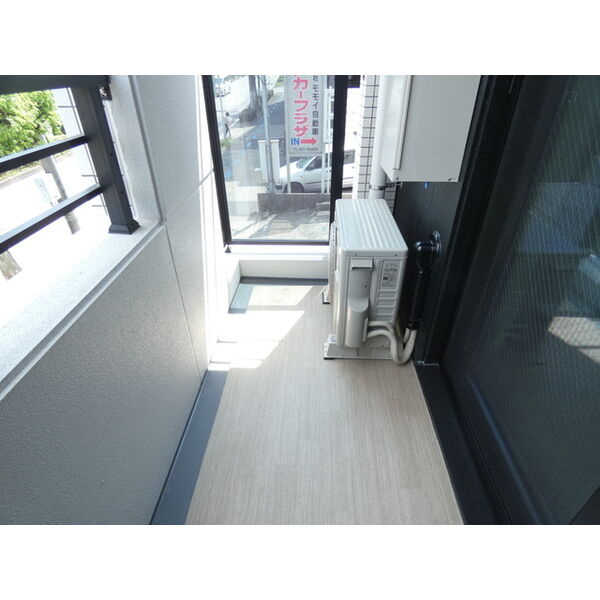 AVANTI　aratamabashi　名古屋市賃貸　仲介手数料無料のバルコニー