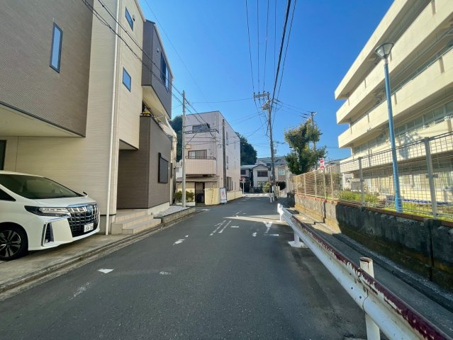 横浜市磯子区久木町 新築戸建て【仲介手数料無料】