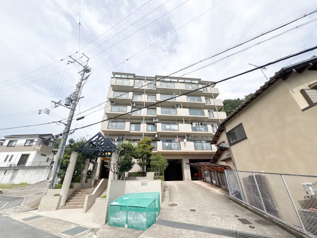 ネオハイツ富雄