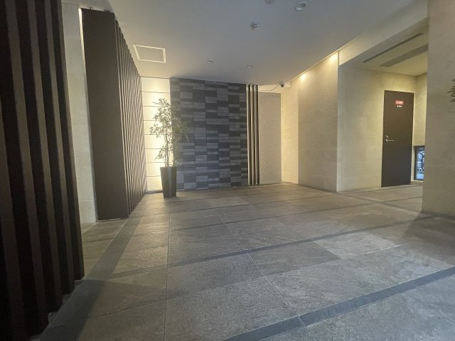 大阪市西区立売堀４丁目の賃貸マンションのロビー