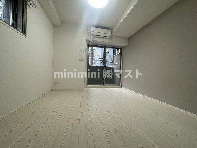 大阪市西区立売堀４丁目の賃貸マンションの居間・リビング