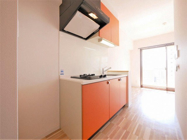 アーバンフラッツ西中島のキッチン