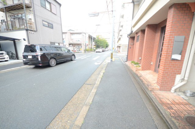 【前面道路含む現地写真】 | 西院