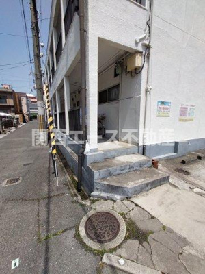 【エントランス】 | 内山文化