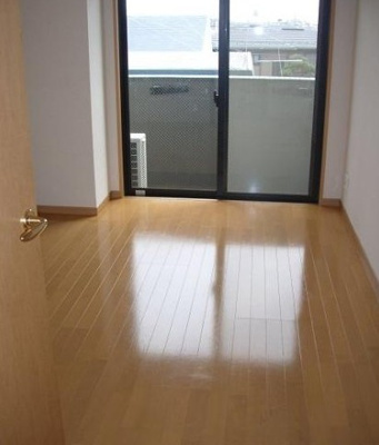 【居間・リビング】 | ルーブル野方弐番館 | 6帖のきれいな洋室。