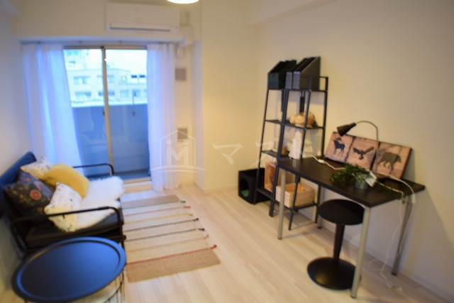 アクアプレイス福島ＥＹＥの居間・リビング