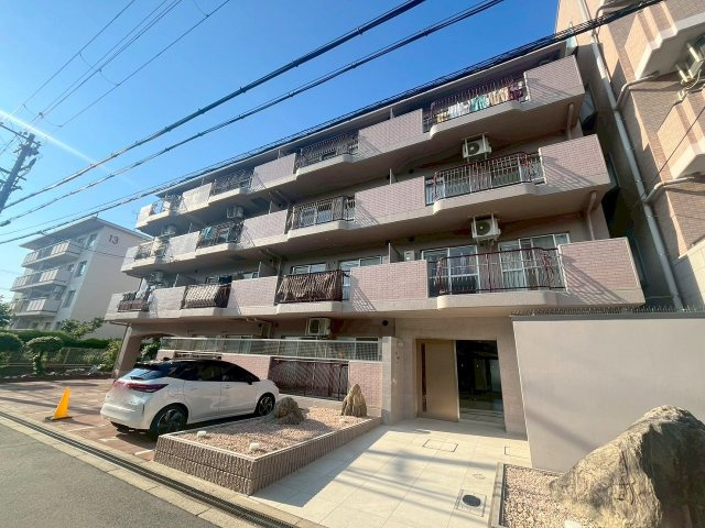 エクセルハイツの外観