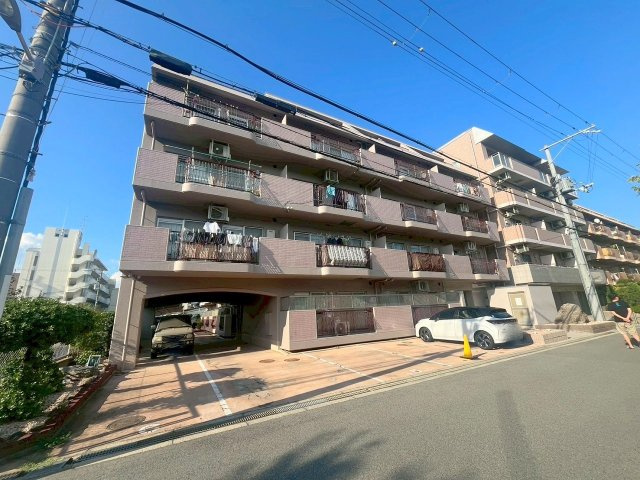 エクセルハイツの外観