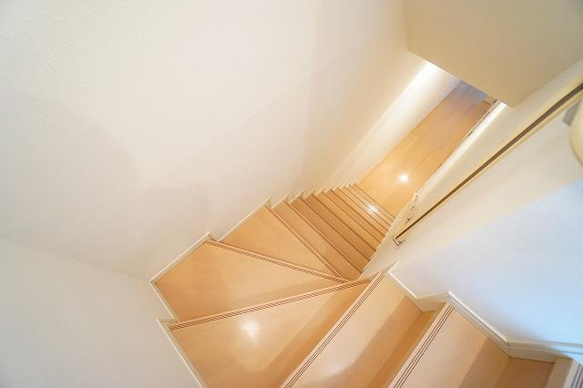 アーバンフラッツ目黒本町の玄関