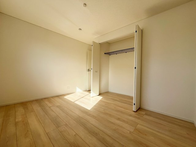 【洋室】 | 上里町嘉美第4   クレイドルガーデン　新築戸建　全8棟　6号棟