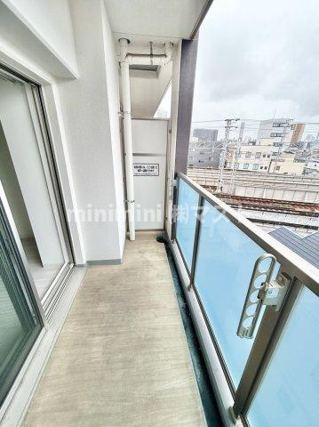 オルフェア西九条のバルコニー