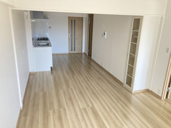 【居間・リビング】