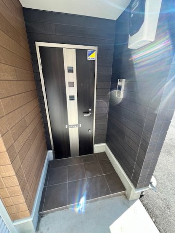 ガラージュ・ド・ルクスみゆきの玄関