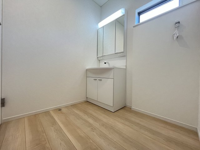 【脱衣所】 | 上里町嘉美第4   クレイドルガーデン　新築戸建　全8棟　8号棟