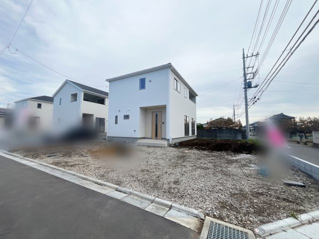 【外観】 | 上里町嘉美第4   クレイドルガーデン　新築戸建　全8棟　8号棟 | 11/1撮影