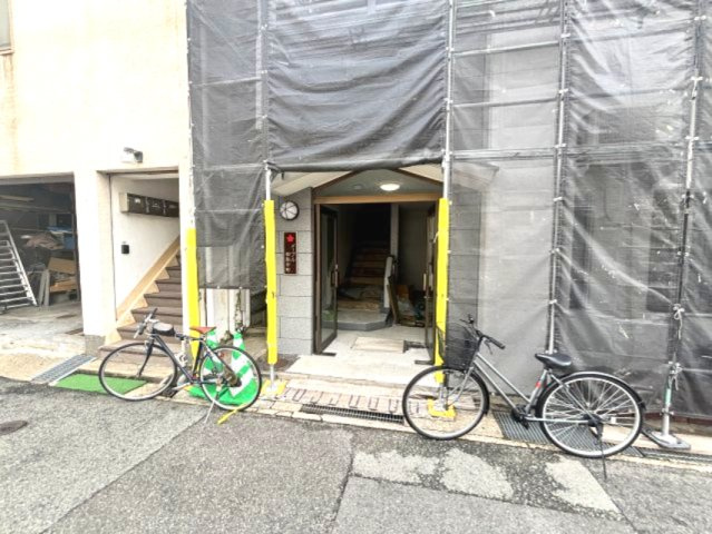 メープル御影中町のエントランス
