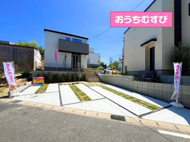 守山区翠松園3期(全3棟)の外観